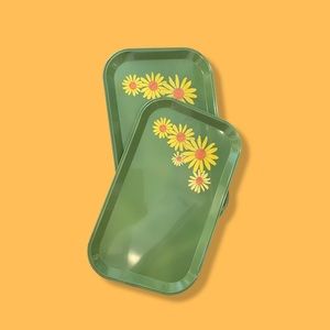 Set of 3 vintage 70s serving trays